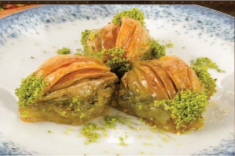 fıstıklı midye
